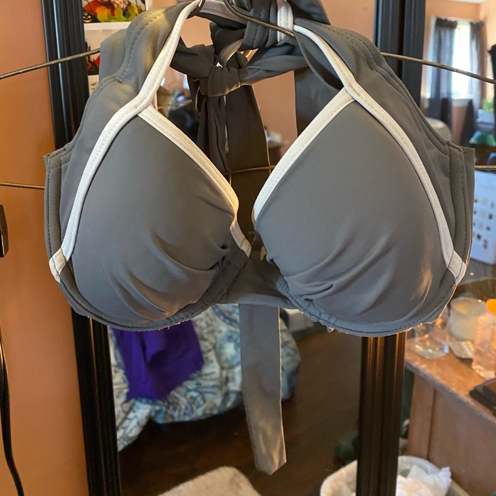 Bikini top